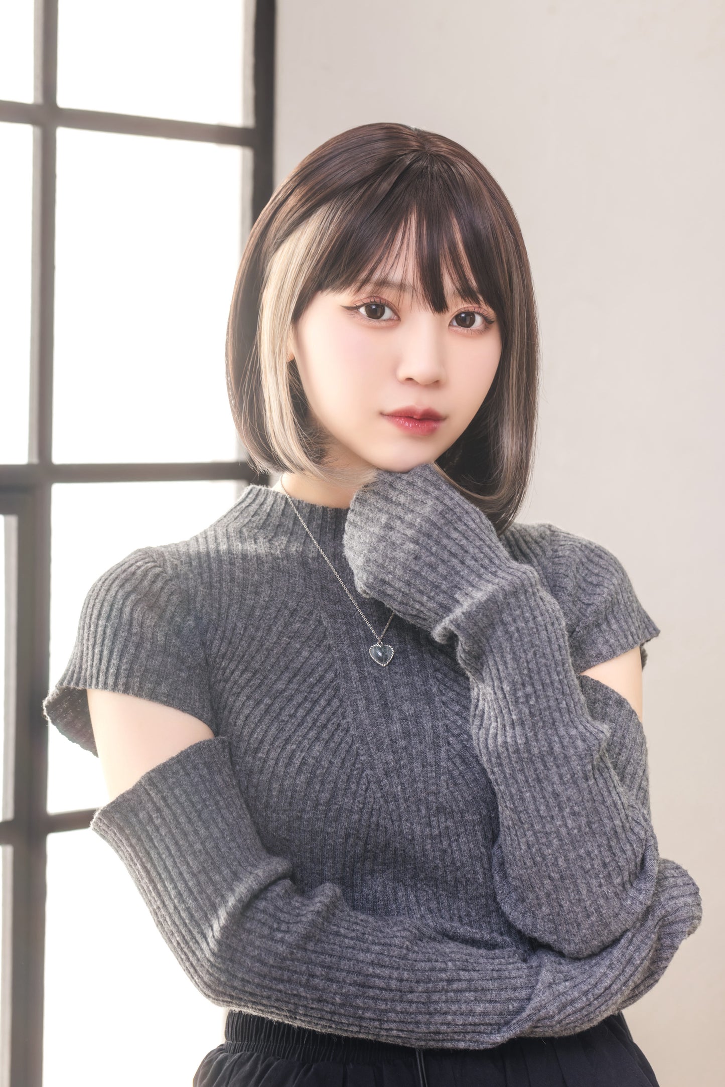 コスプレ WIGGY RICH シフォンボブ ウィッグ ファッションウィッグ カツラ ボブ レディース 【クリアストーン】