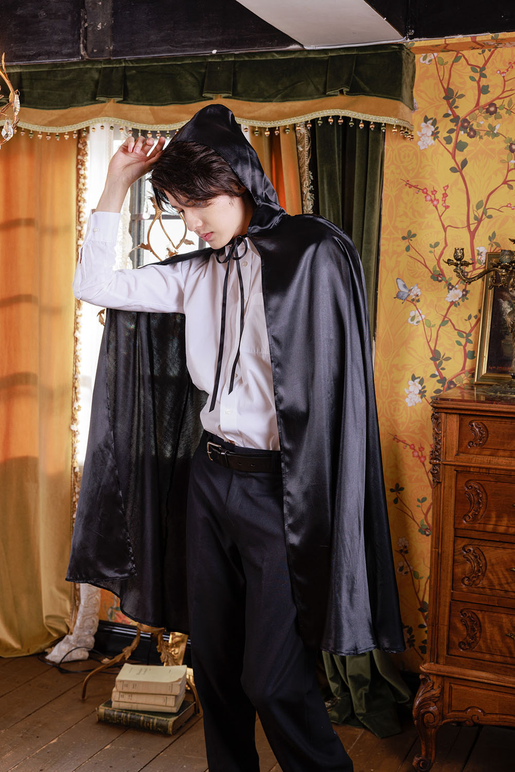 ≪スタンミさん着用≫ コスプレ 仮装 ハロウィン ブラックマント ユニ