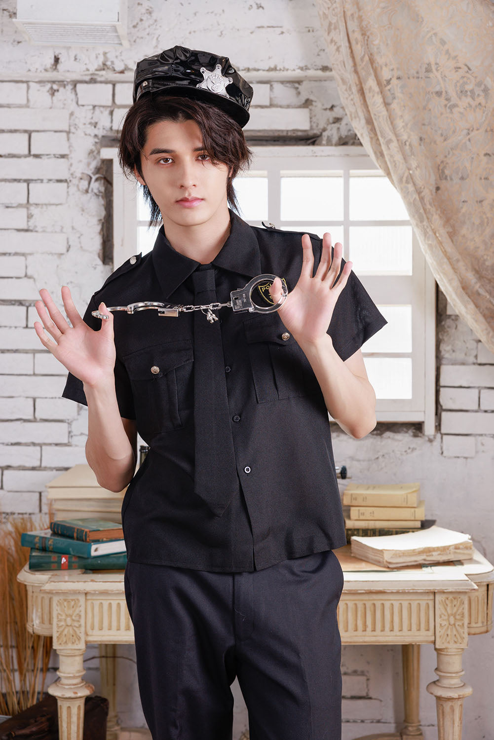 ≪スタンミさん着用≫ コスプレ 仮装 ハロウィン スピードポリス ユニセックス フリーサイズ ブラック 【クリアストーン】