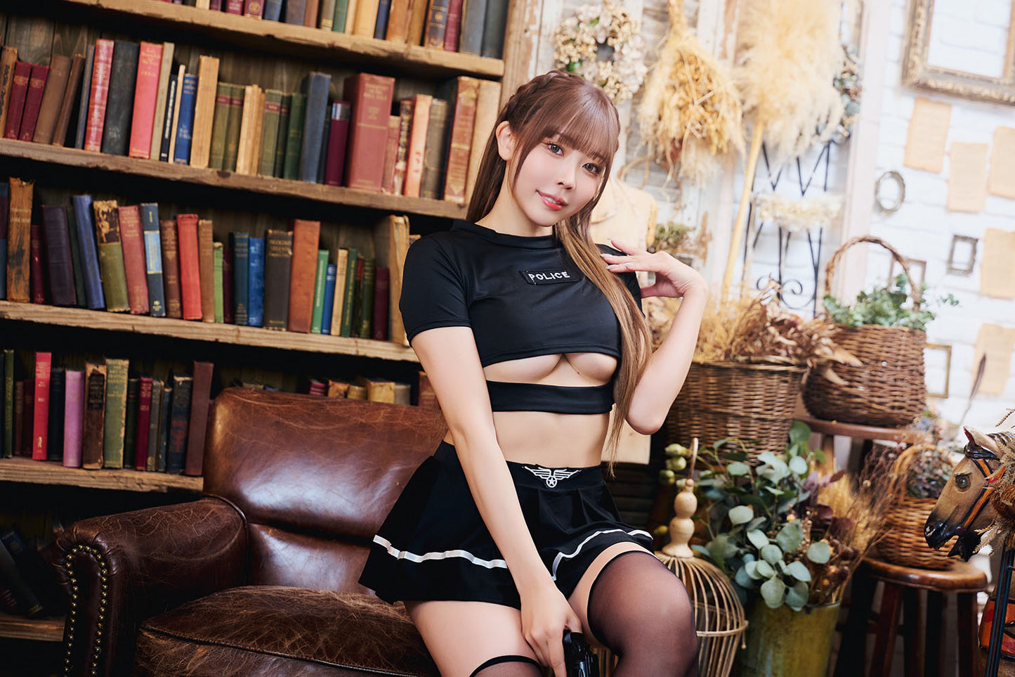 コスプレ ポリス SecretRose スリットポリス レディース フリーサイズ ブラック【クリアストーン】♡