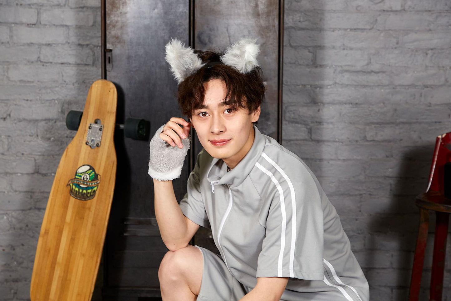 コスプレ ハロウィン 狼 ファングル おおかみジャージ ユニセックス グレー【クリアストーン】♡