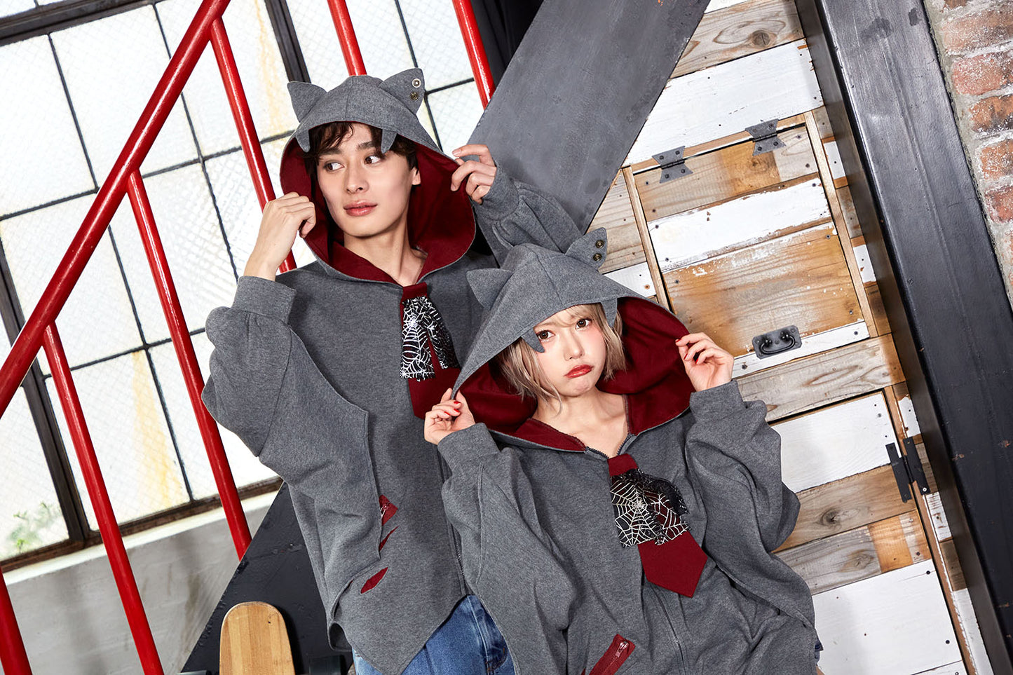 コスプレ ハロウィン こうもり ファングル こうもりパーカー ユニセックス フリーサイズ グレー【クリアストーン】♡