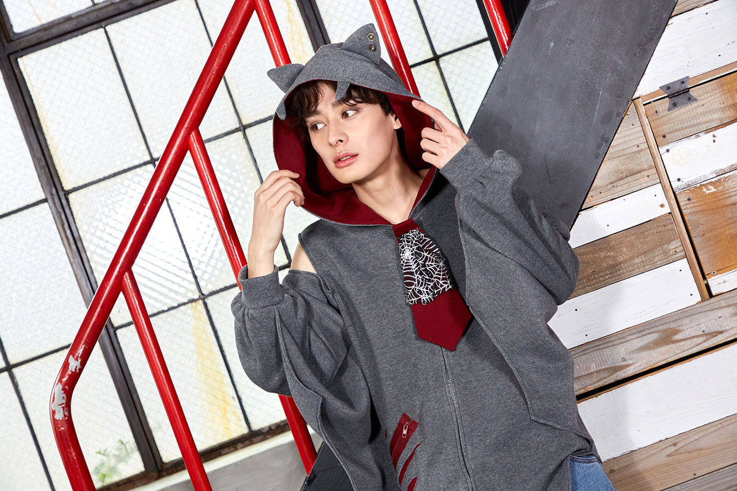 コスプレ ハロウィン こうもり ファングル こうもりパーカー ユニセックス フリーサイズ グレー【クリアストーン】♡