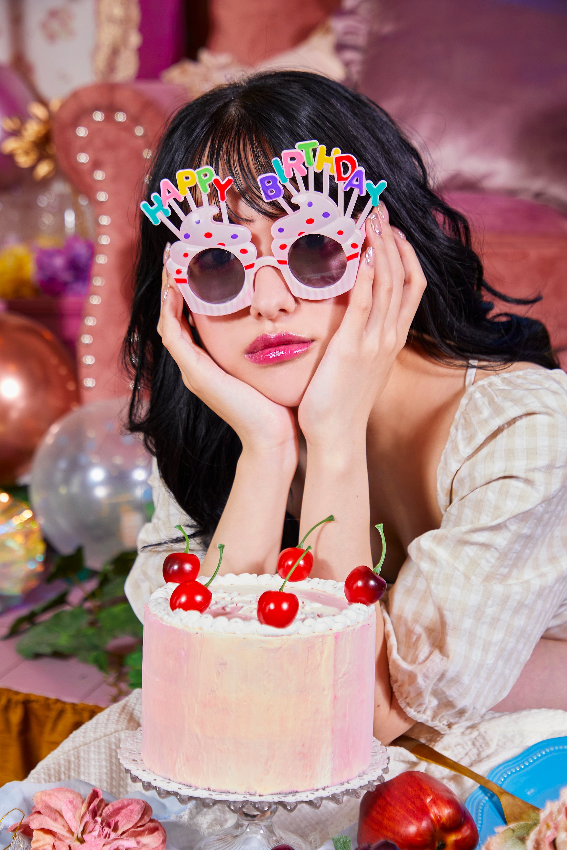 誕生日 お祝い 女子会 装飾 サングラス ハッピーバースデー 