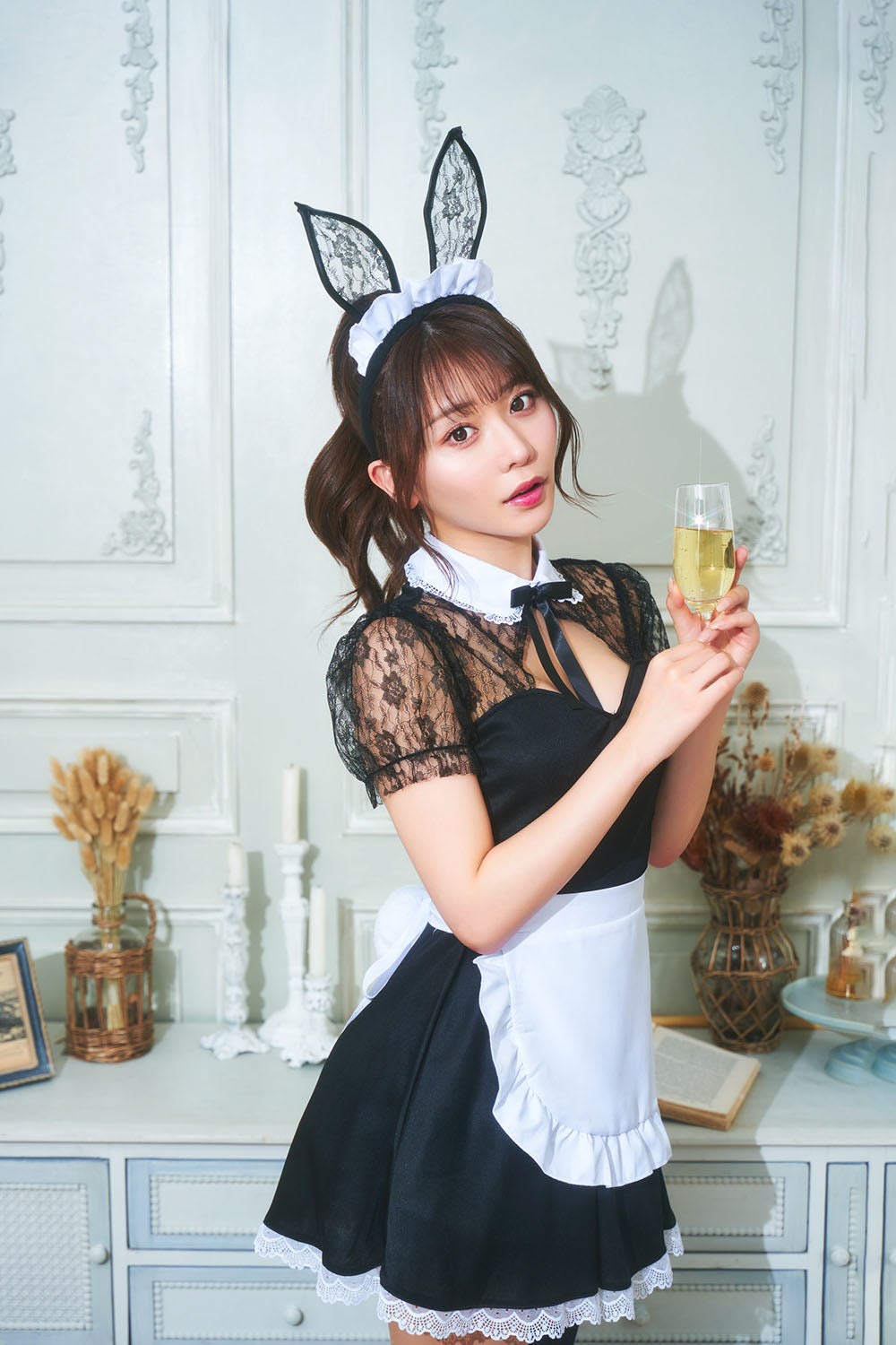 GLOWHOLIC バニーメイド