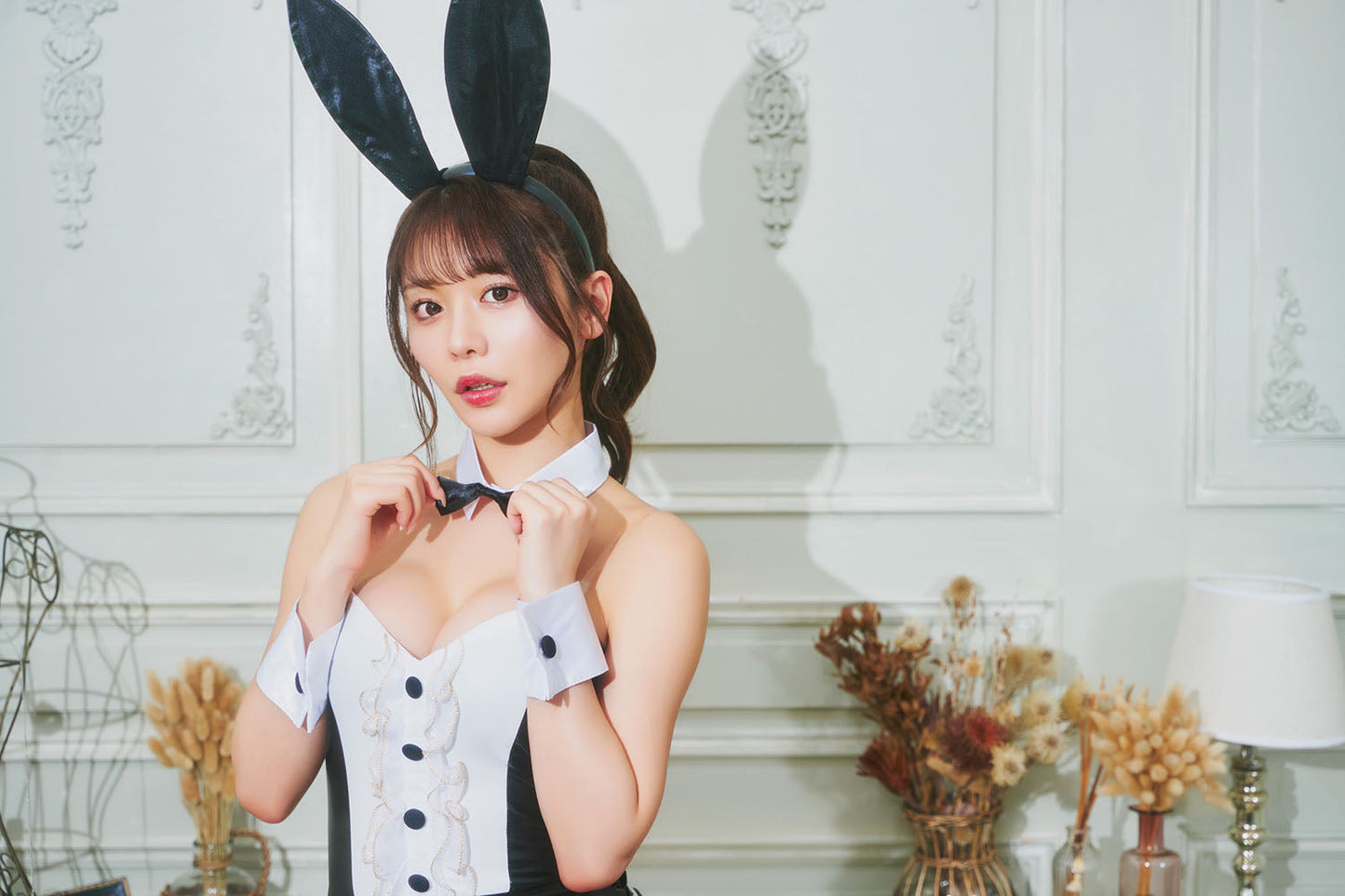 GLOWHOLIC ロイヤルバニー