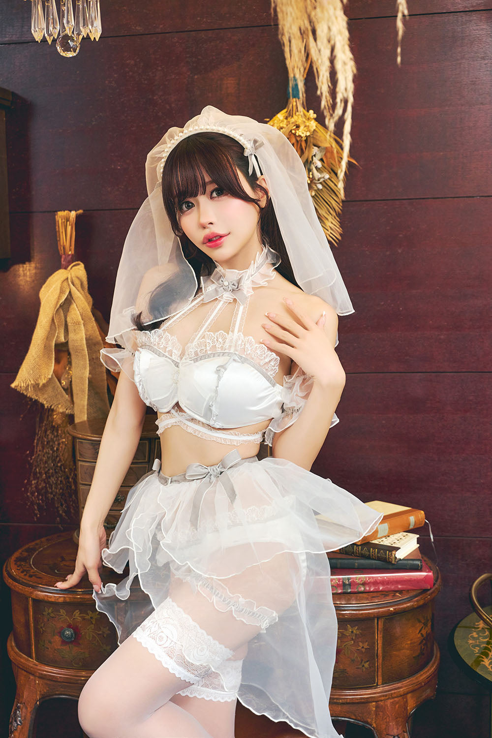 コスプレ 花嫁 ジューンブライド クリスタルブライド レディース フリーサイズ ホワイト×シルバー【クリアストーン】