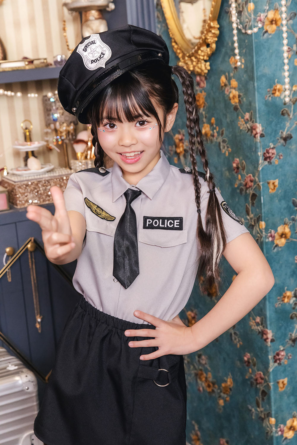 コスプレ キッズ こども ハロウィン グレイポリススカート 120/140cm グレー 【クリアストーン】