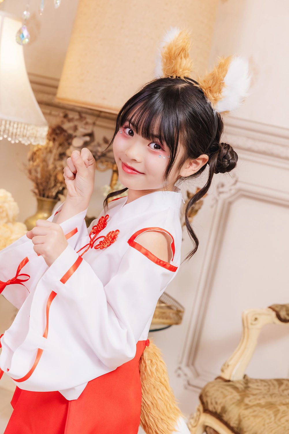 [New] コスプレ キッズ こども ハロウィン きつね巫女 120/140cm ホワイト レッド【クリアストーン】