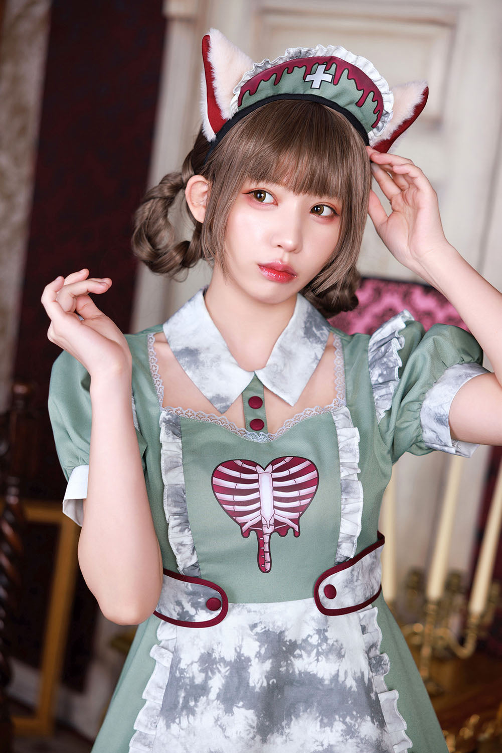 《えなこちゃん着用》コスプレ ハロウィン ゾンビ ねこ ネオゾンビ ドラッグナースキャット レディース グリーン【クリアストーン】