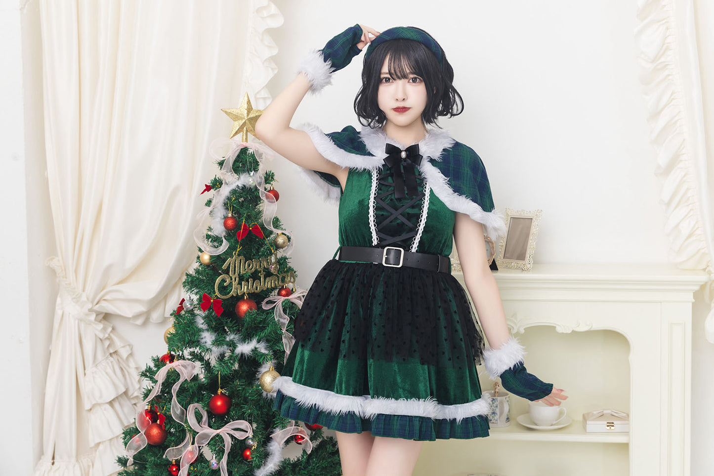 《JamsCollection着用》コスプレ サンタ クリスマス リリパレ チェックケープサンタ レディース フリーサイズ グリーン/レッド【クリアストーン】♡