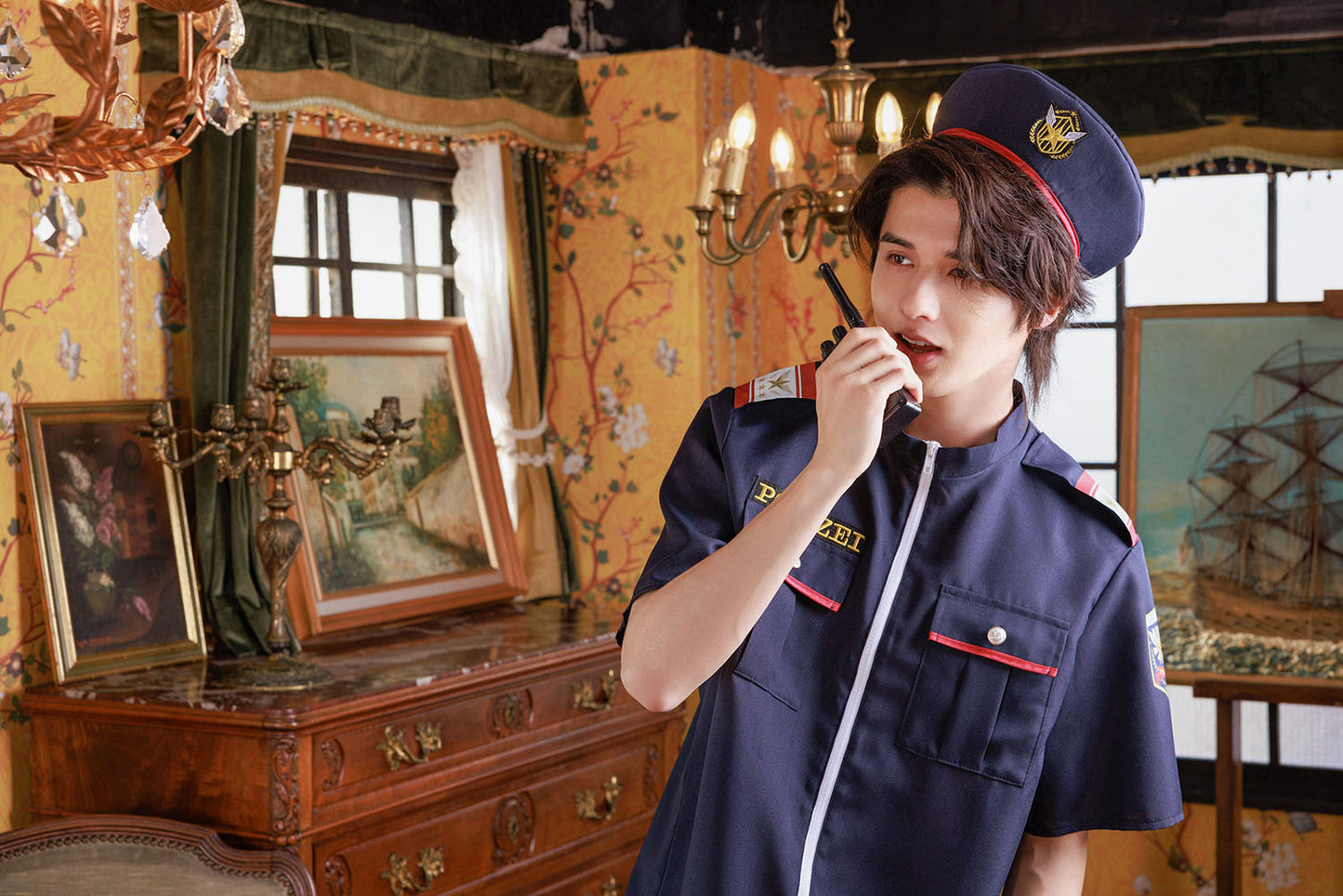 [New] ≪スタンミさん着用≫ コスプレ ハロウィン 警官 ユーロポリス メンズ フリーサイズ ブラック【クリアストーン】