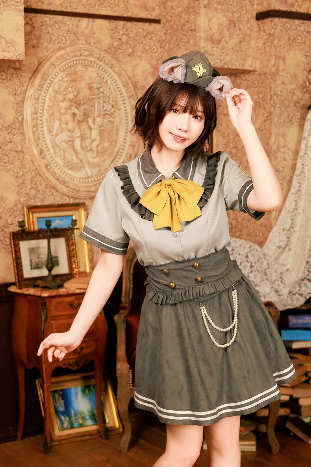 《えなこちゃん着用》[NEW] コスプレ ハロウィン ねずみ 警察 ダスティコンフィ ネズミポリス レディース フリーサイズ グリーン【クリアストーン】