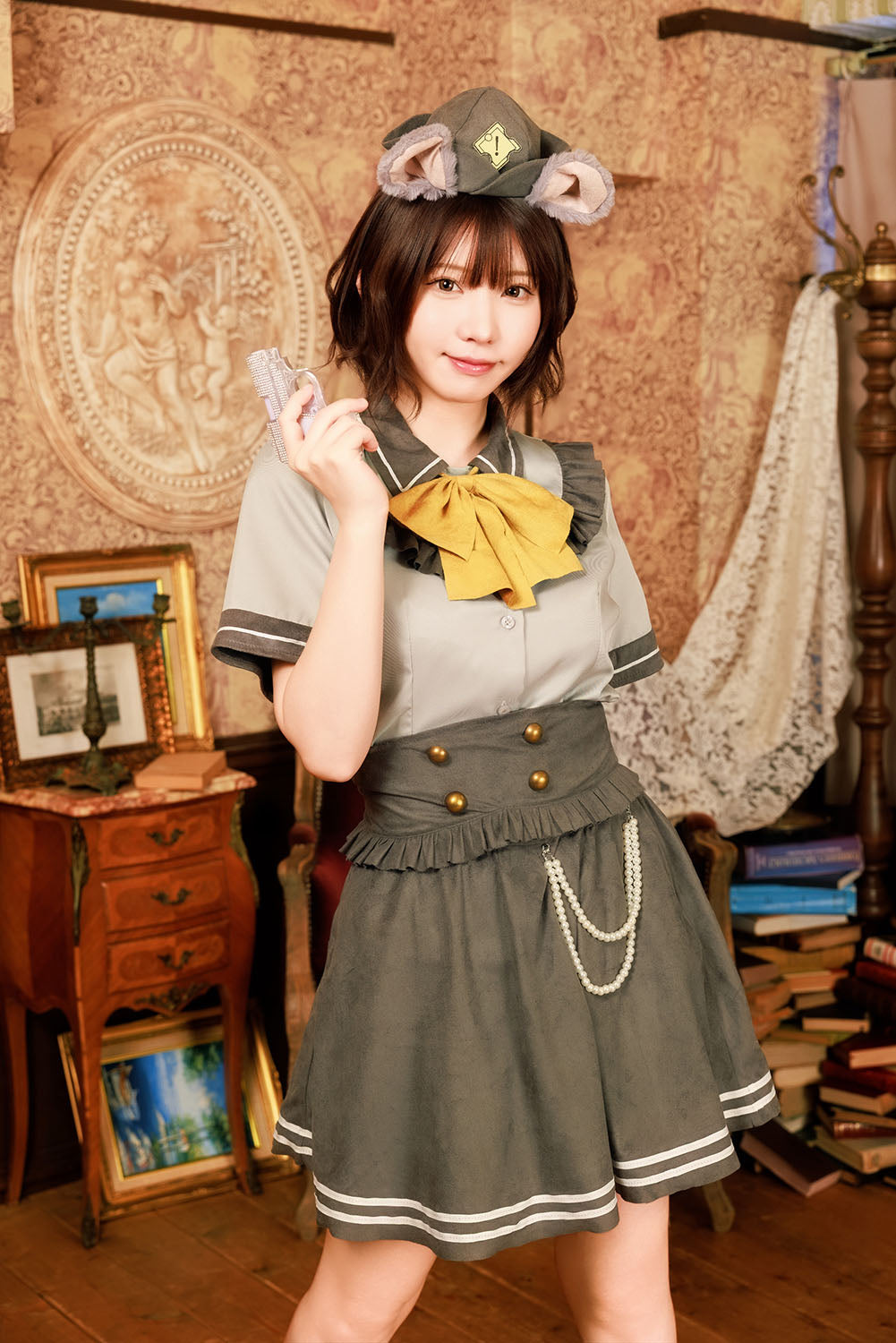 《えなこちゃん着用》[NEW] コスプレ ハロウィン ねずみ 警察 ダスティコンフィ ネズミポリス レディース フリーサイズ グリーン【クリアストーン】