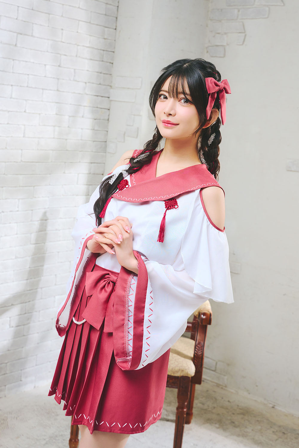 [NEW] コスプレ 和風 巫女 制服巫女 レディース フリーサイズ レッド【クリアストーン】♡