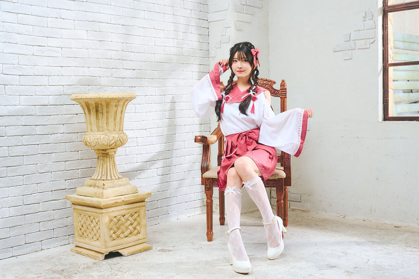 [NEW] コスプレ 和風 巫女 制服巫女 レディース フリーサイズ レッド【クリアストーン】♡