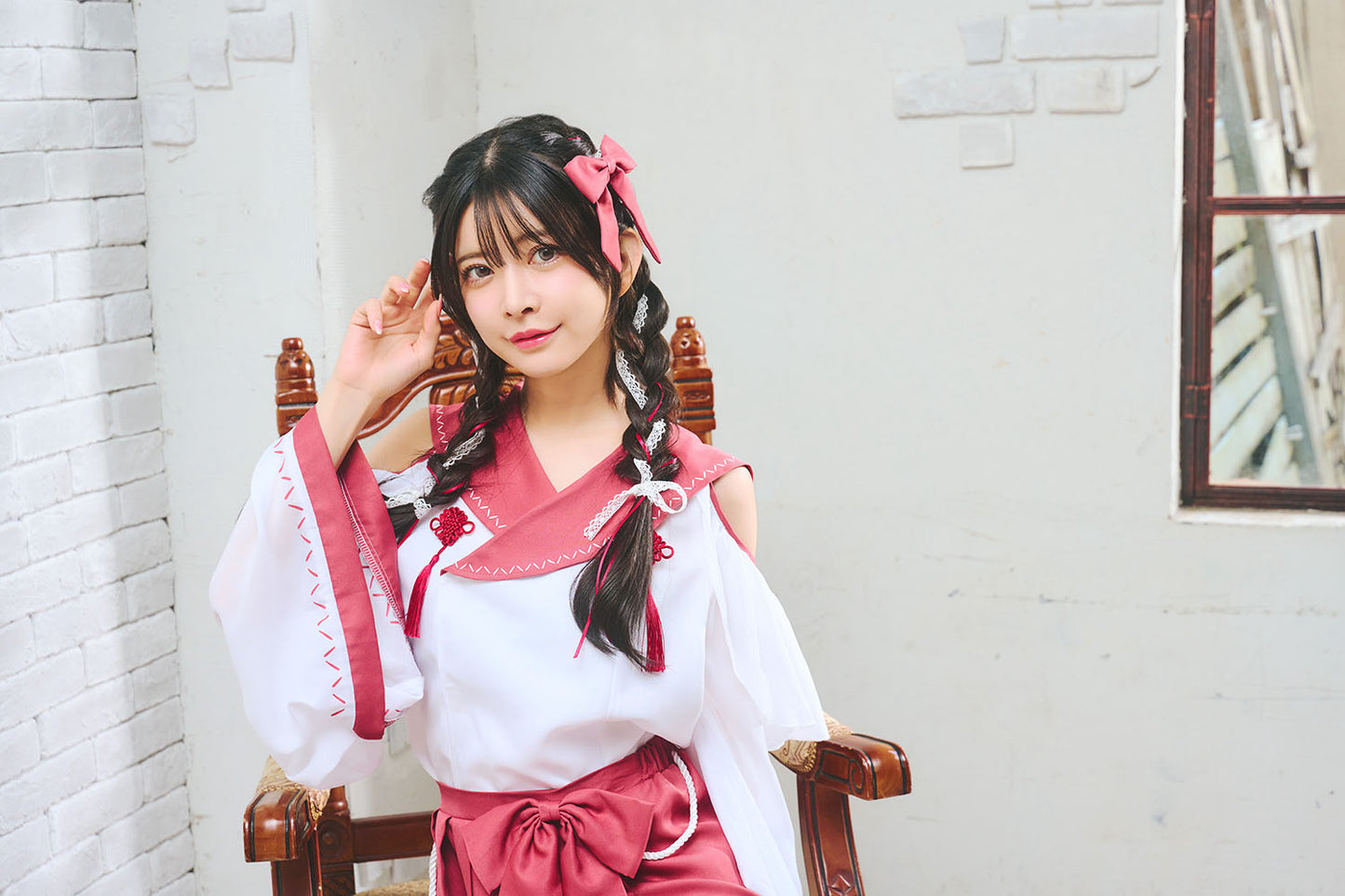 [NEW] コスプレ 和風 巫女 制服巫女 レディース フリーサイズ レッド【クリアストーン】♡