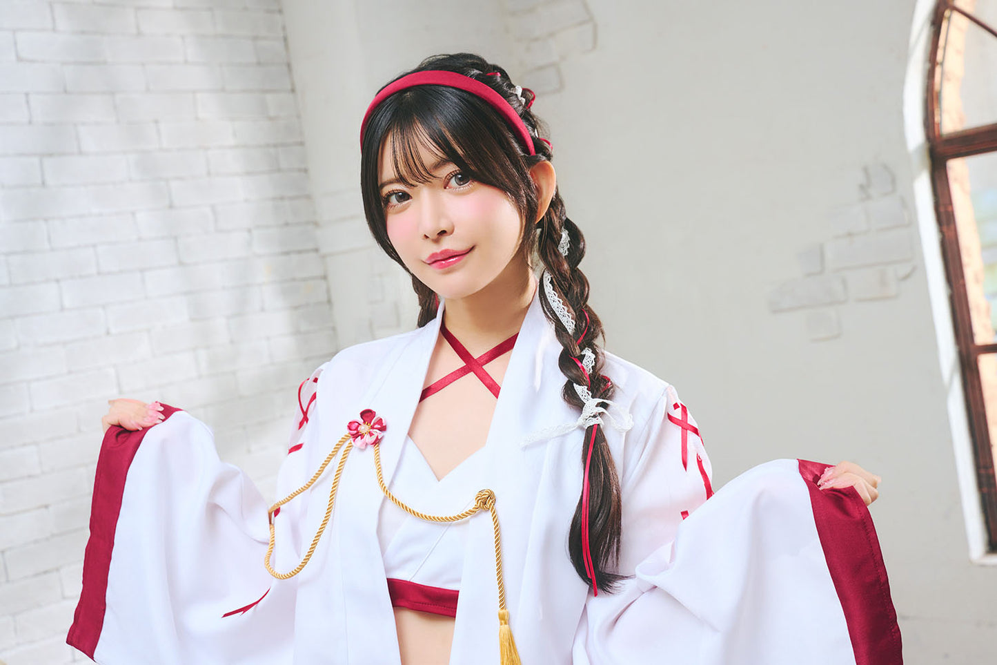 [NEW] コスプレ 和風 巫女 羽織巫女 レディース フリーサイズ レッド【クリアストーン】♡