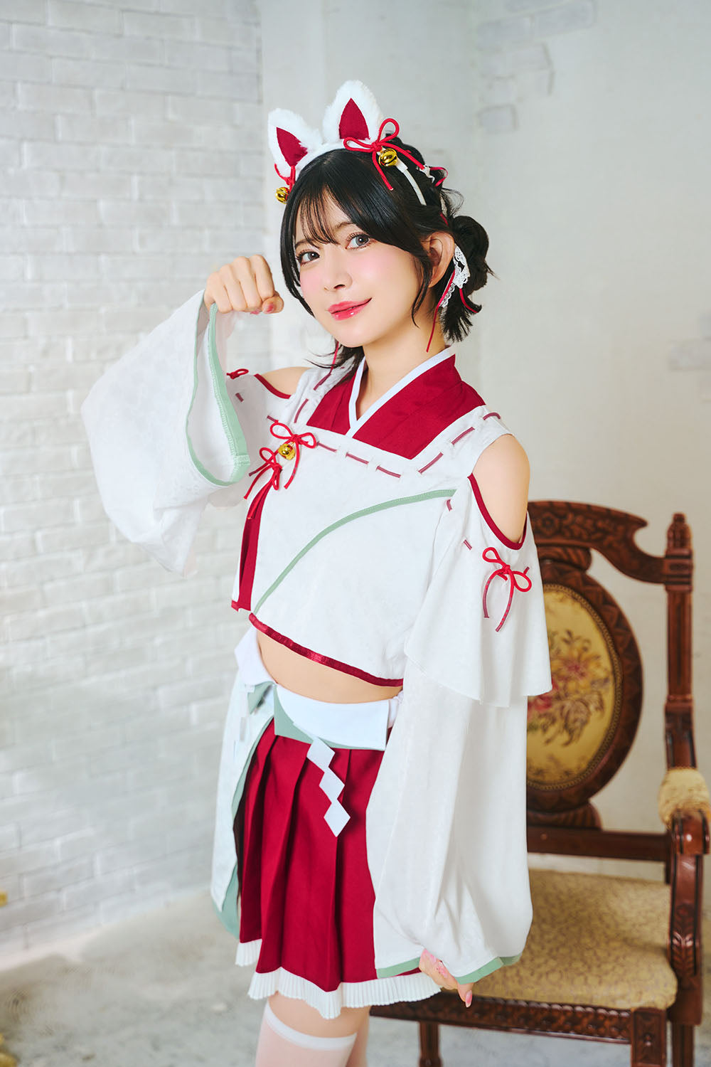 [NEW] コスプレ ねこ 和風 巫女 招猫巫女 レディース フリーサイズ ホワイト【クリアストーン】♡