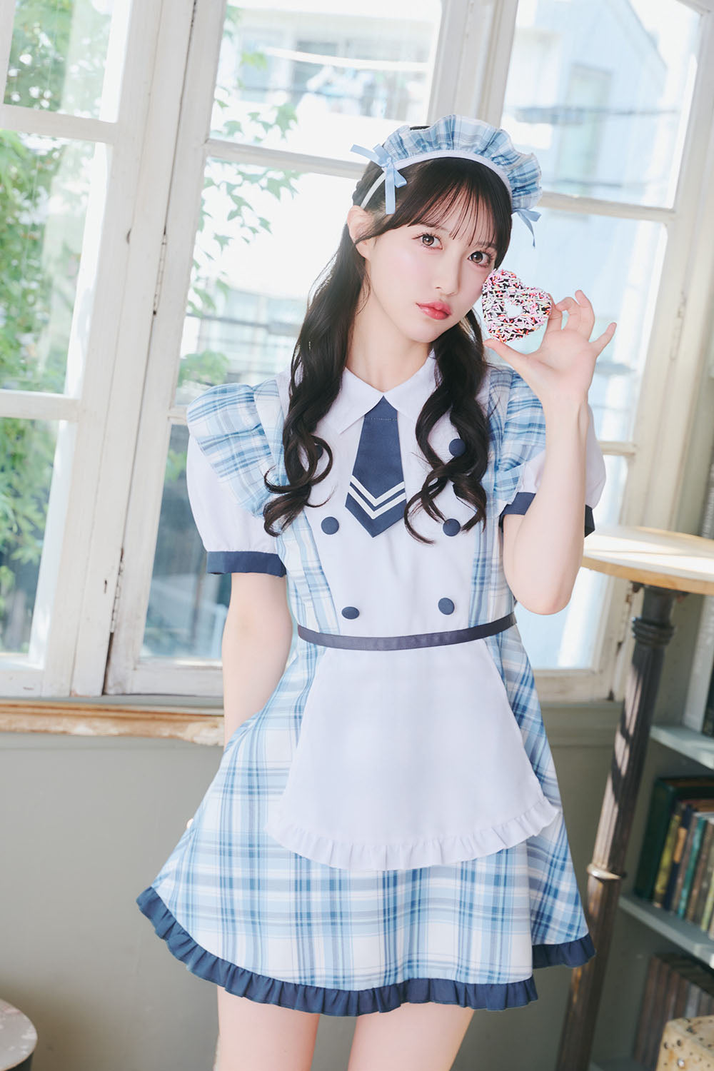 [New] 《JamsCollection着用》コスプレ ホワイトデー パティスリーメイド レディース フリーサイズ ブルー【クリアストーン】♡