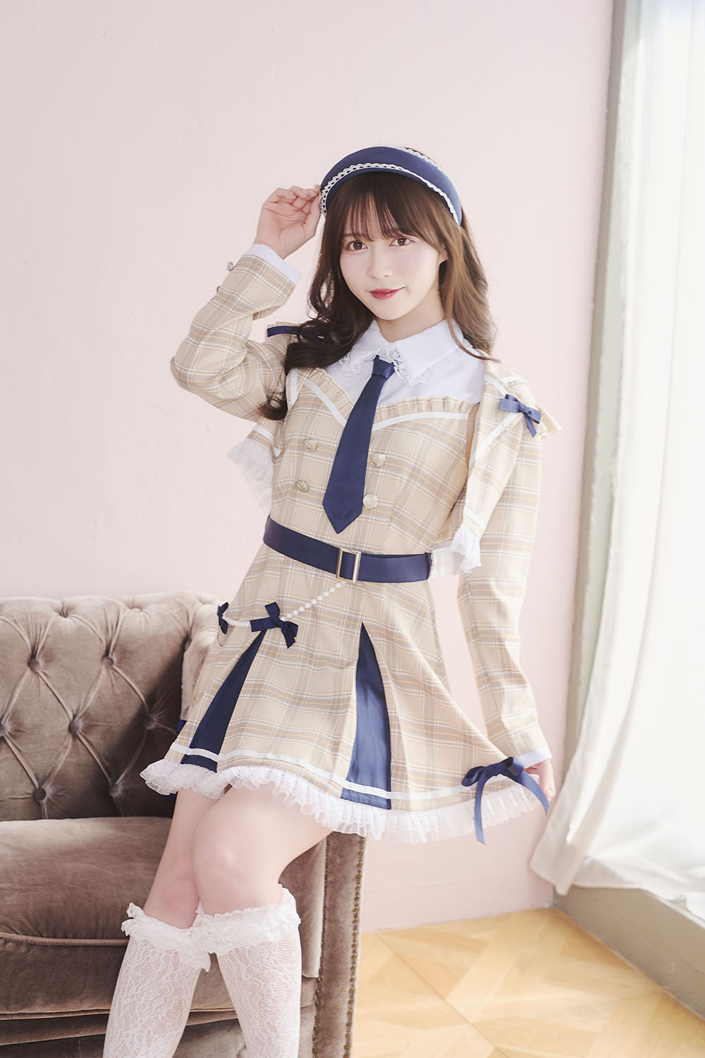 [New] 《JamsCollection着用》コスプレ アイドル 制服 メゾンカレッジ ラテ レディース フリーサイズ ベージュ 【クリアストーン】♡