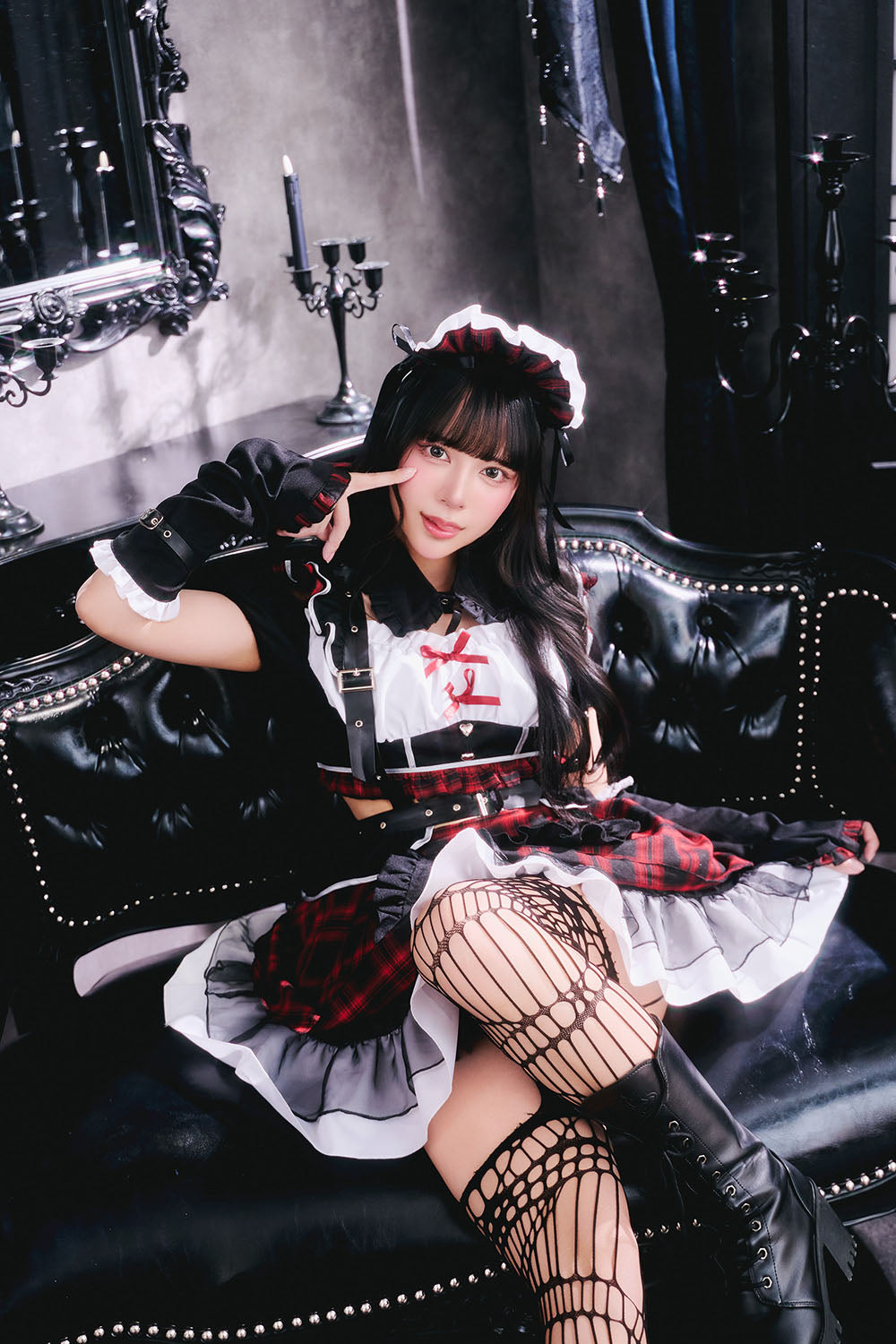 [New] コスプレ ゴスパンドール メイド レディース フリーサイズ モノトーン/レッド【クリアストーン】♡