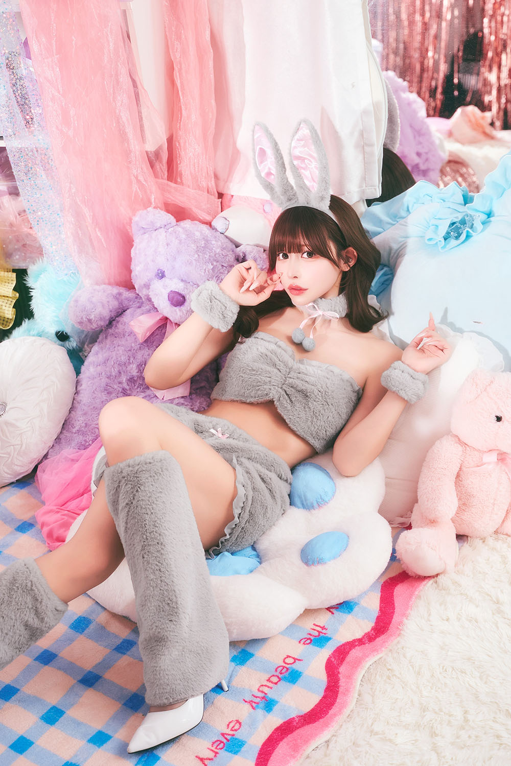 コスプレ うさぎ アニマル もこもこセクシーうさガール レディース フリーサイズ ホワイト/ピンク/グレー【クリアストーン】♡