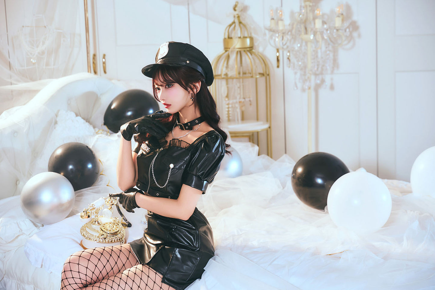 [New] コスプレ ハロウィン モノティーク セパレートポリス レディース フリーサイズ ブラック【クリアストーン】♡