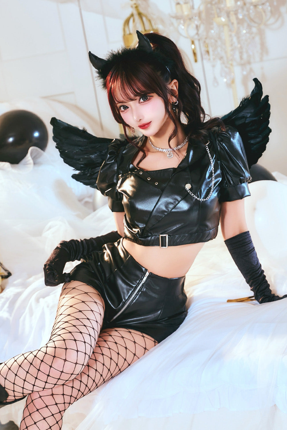 [New] コスプレ ハロウィン 悪魔 モノティーク ショートパンツデビル レディース フリーサイズ ブラック【クリアストーン】♡