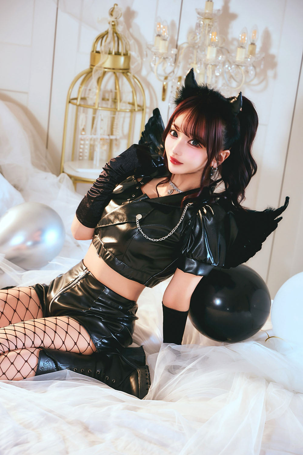 [New] コスプレ ハロウィン 悪魔 モノティーク ショートパンツデビル レディース フリーサイズ ブラック【クリアストーン】♡