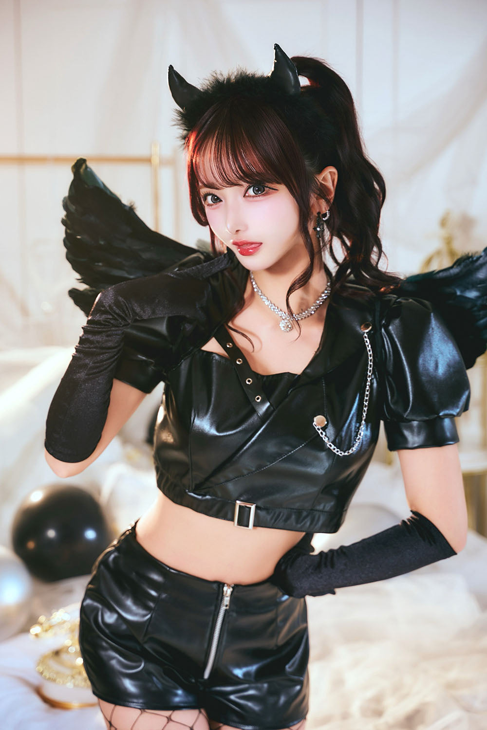 [New] コスプレ ハロウィン 悪魔 モノティーク ショートパンツデビル レディース フリーサイズ ブラック【クリアストーン】♡