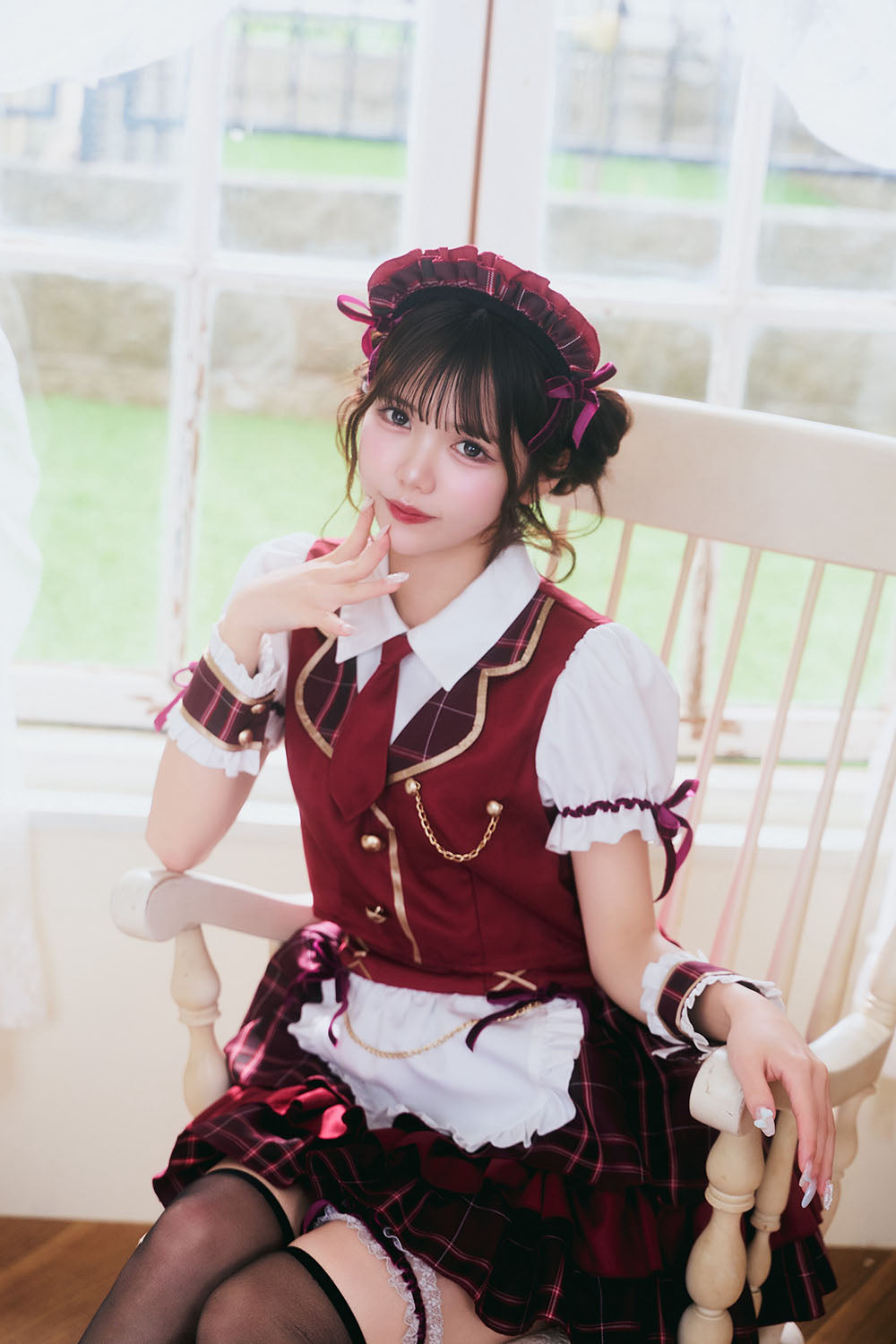 [New] 《JamsCollection着用》コスプレ リリパレ ワインルージュメイド レディース フリーサイズ レッド【クリアストーン】♡